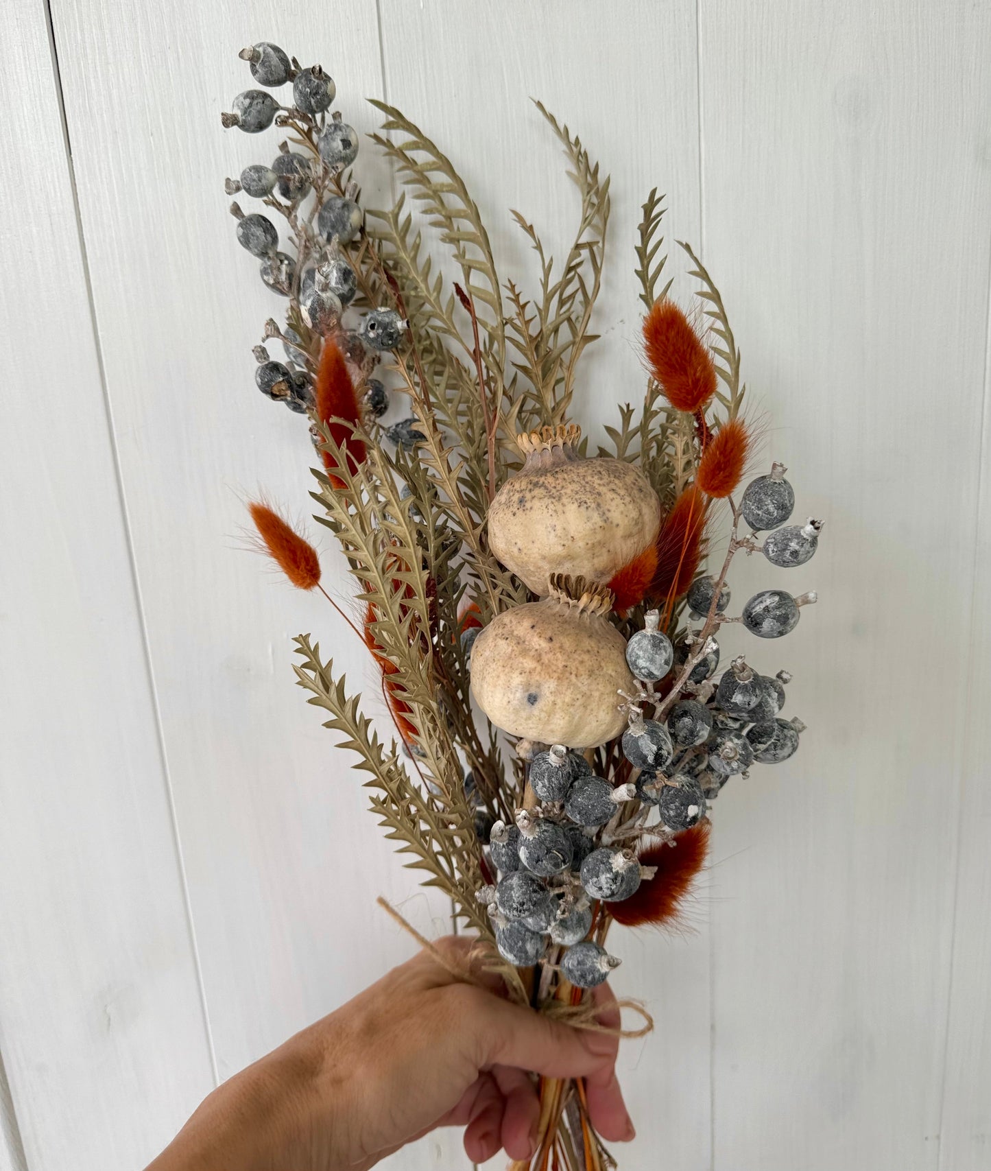 Dried flower bouquet with berries-2