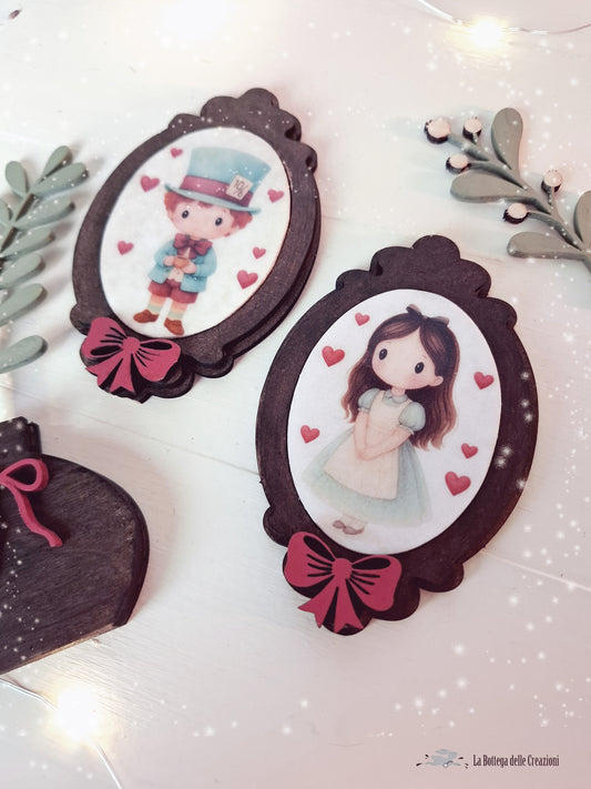 PORTACHIAVI e CALAMITE Alice nel Paese delle Meraviglie